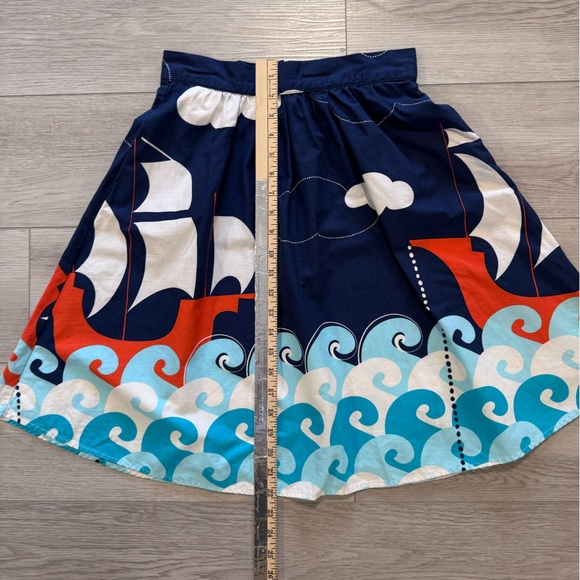 Retrolicious Mod Cloth Skirt Sz S Sailboat Waves Retro Rockabilly Pin Up Jenny - Picture 6 of 9